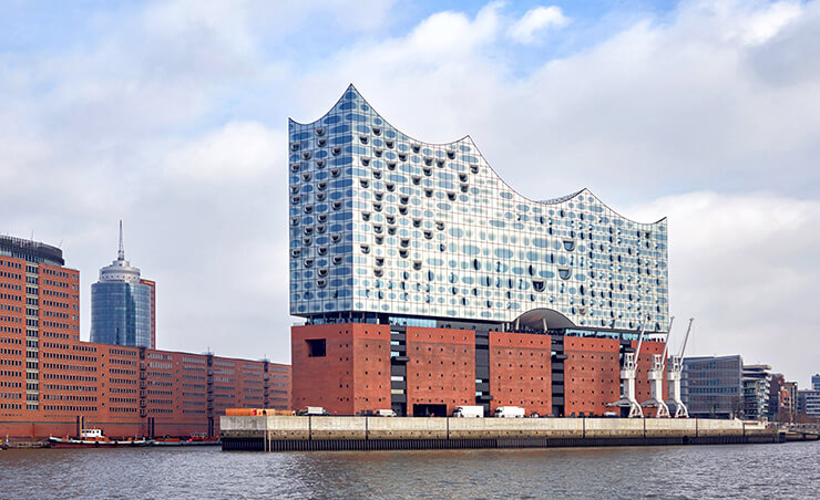 Die Elbphilharmonie in der Hafencity Hamburg