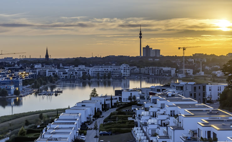 Dortmund Phoenixsee Skyline