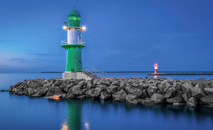 Rostock und der grüne Leuchtturm